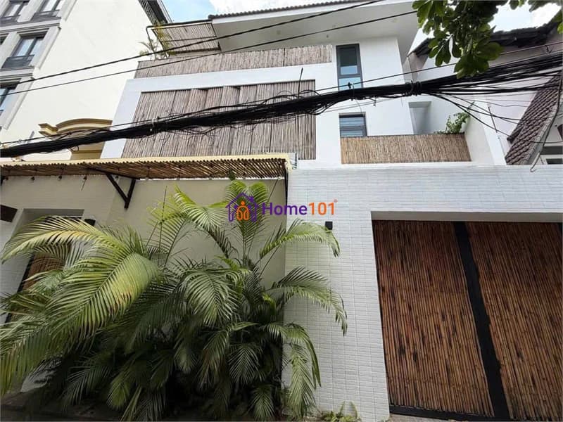 Fully Furnished Thao Dien Townhouse