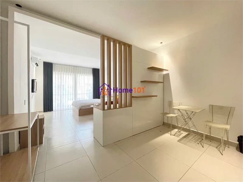 Modern 1-Bedroom Serviced Apartment in District 1