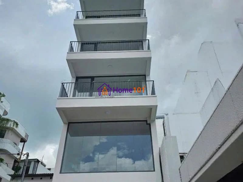 Spacious 1-Bedroom Fully Furnished Apartment for Rent – District 2