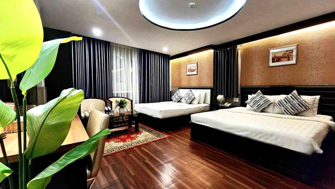 Hotel Building for Rent in District 1
